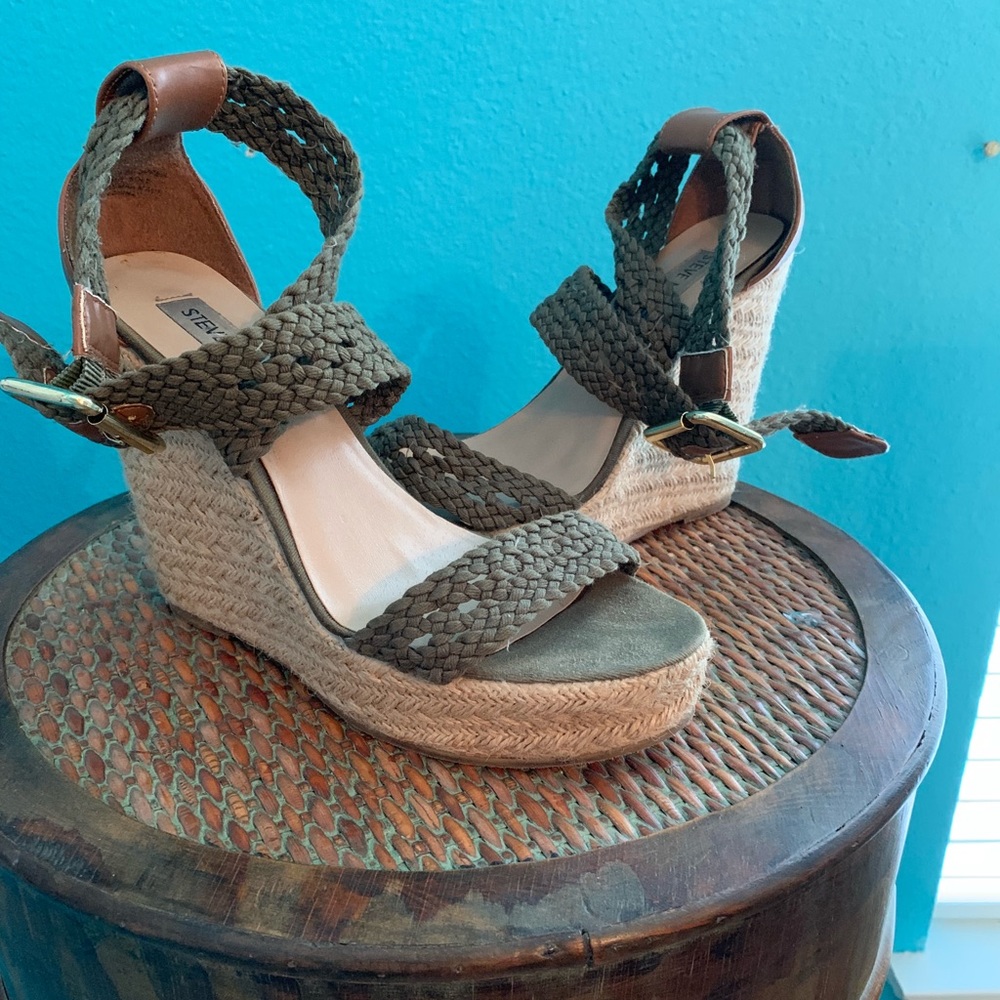 Steve Madden Green Crochet Espadrille Wedges